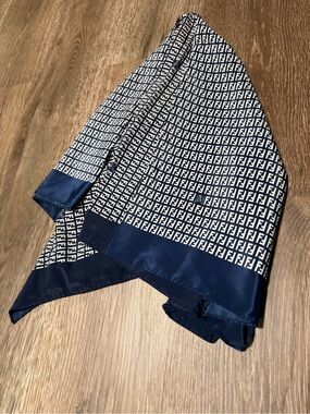 Luxury Fendi Navy and White FF Logo Silk Scarf brand new so unique 34x34 inches